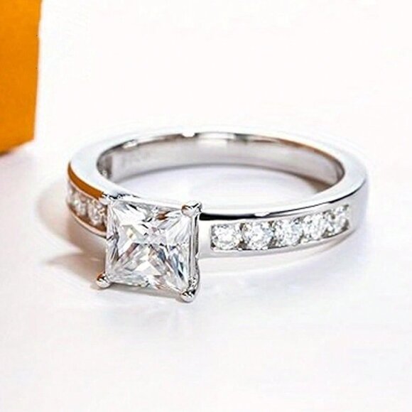 1 Piece Of Women's Quality Single Ring, Pearl Princess Ring For Women - Picture 4 of 4